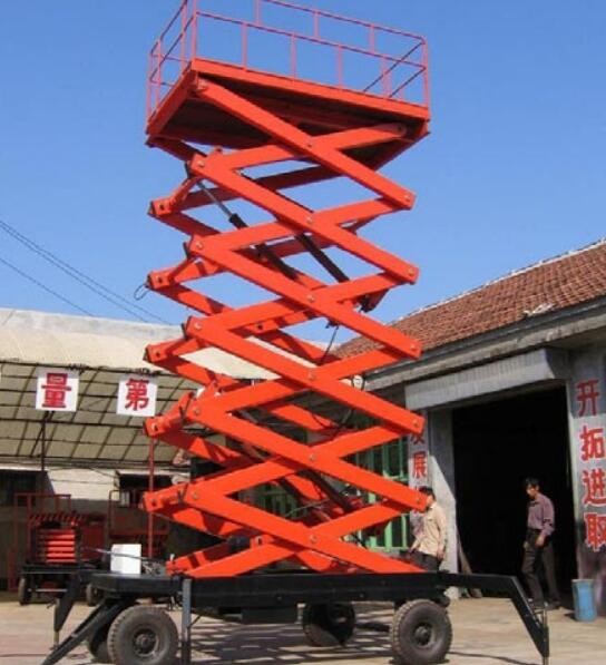  Four wheels indoor manual scissors lift